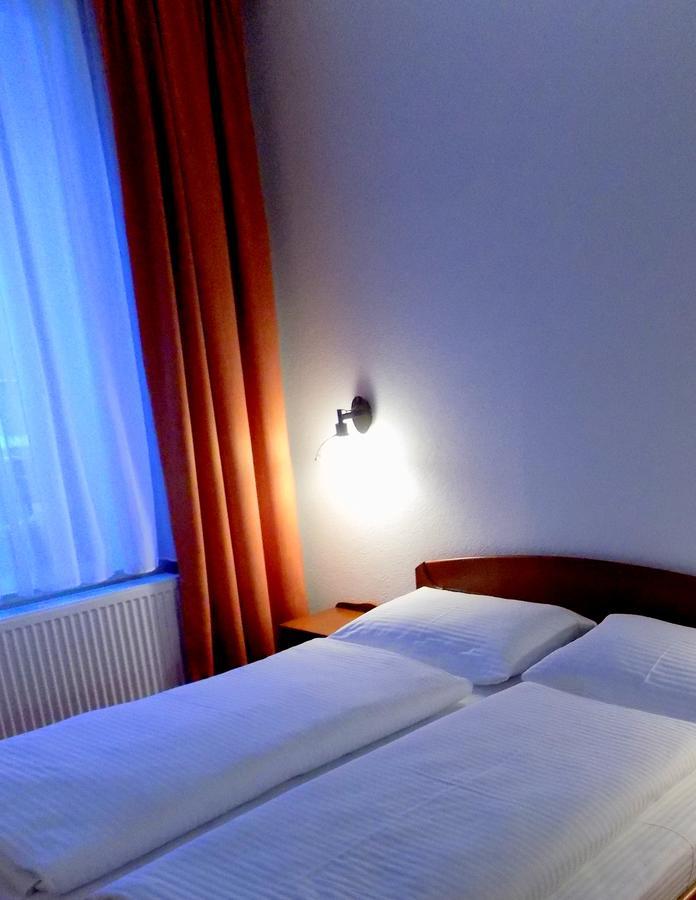 Hotel Knez كوبريس المظهر الخارجي الصورة