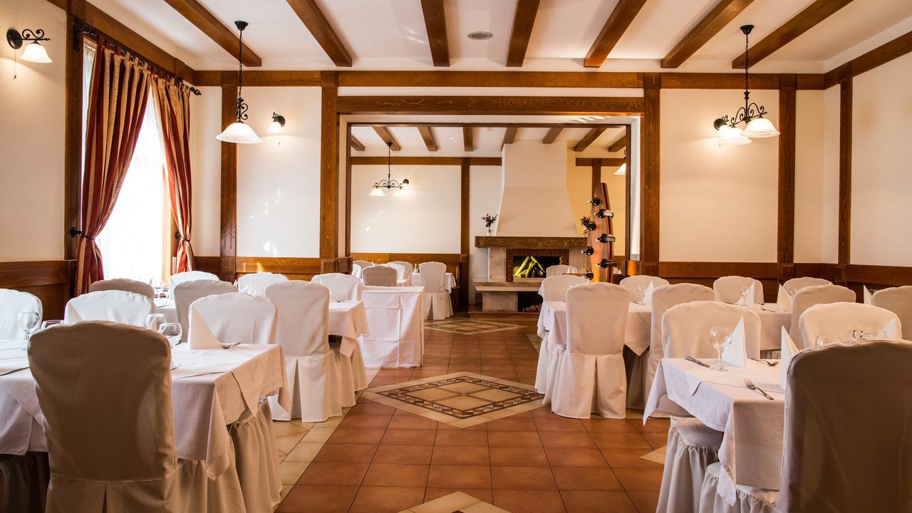 Hotel Knez كوبريس المظهر الخارجي الصورة